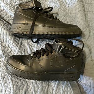 Nike Air Force 1 Triple Black - 7y or 8.5 woman’s
